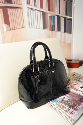 网包批发加强版印花小辣椒小贝壳包包手提斜跨包 厂家直销的时尚新选择