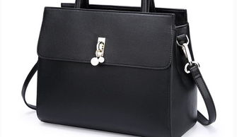 稻草人包加盟优势 开启箱包销售成功之路