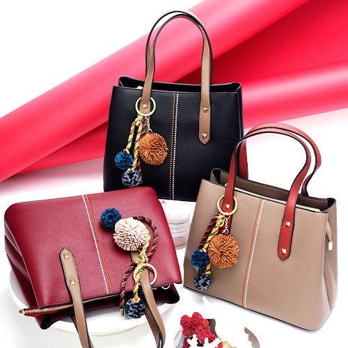 唯聚时代 免费换包引领女性穿搭新潮流